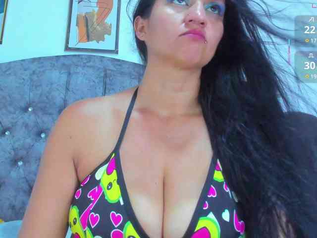 mia-Angells webcam