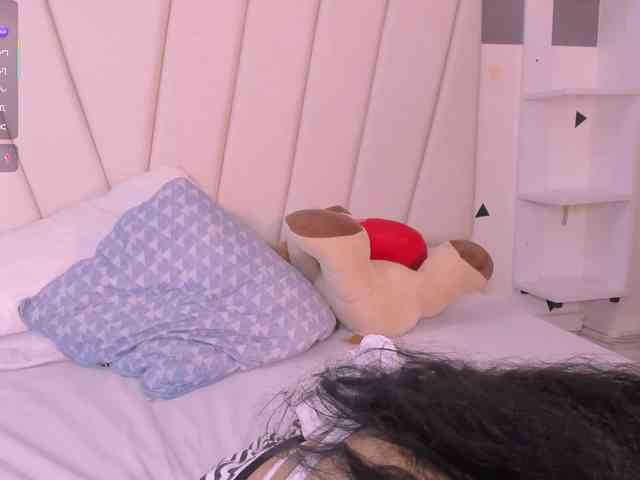mia-Angells webcam