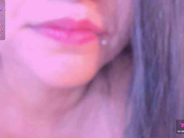 mia-Angells webcam