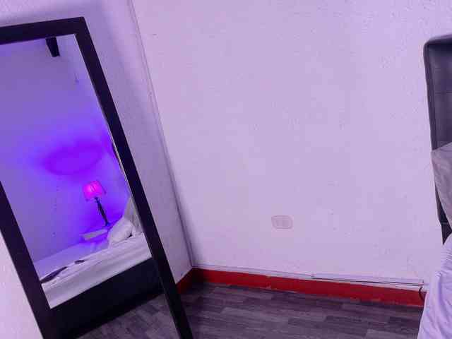 Cumeater-cougar69 webcam