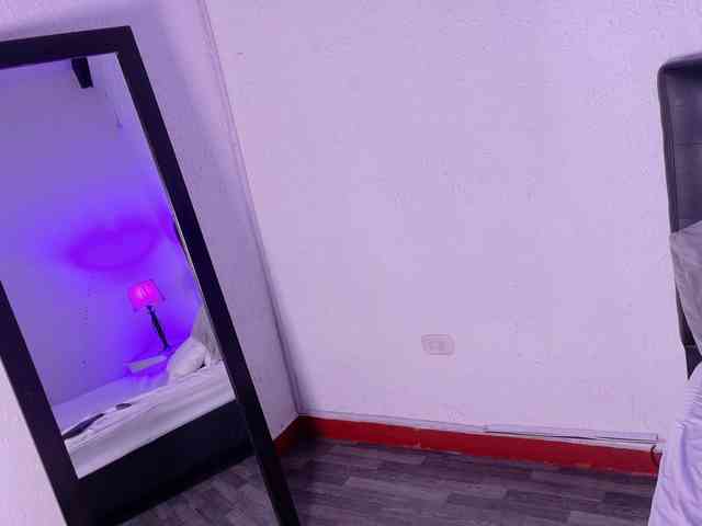 Cumeater-cougar69 webcam