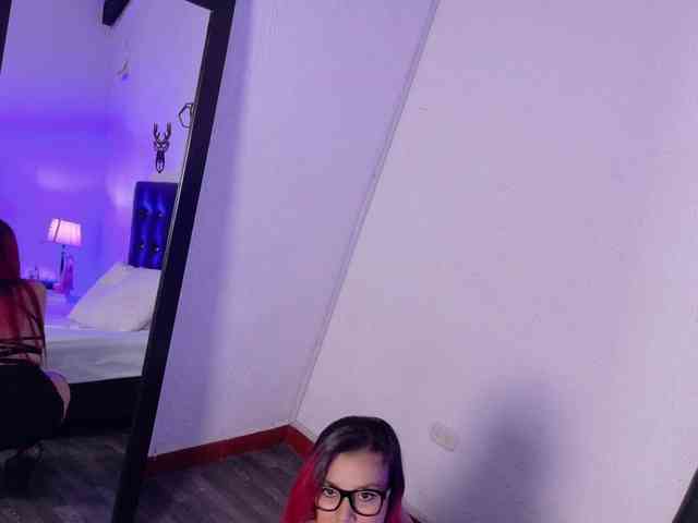 Cumeater-cougar69 webcam