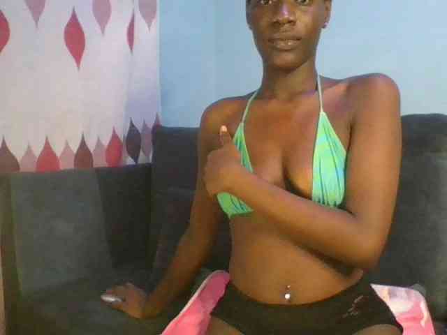 Savagetonguee webcam