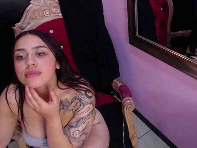 PaulinaPearl webcam