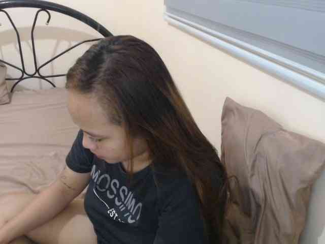 NewAsianHottie webcam