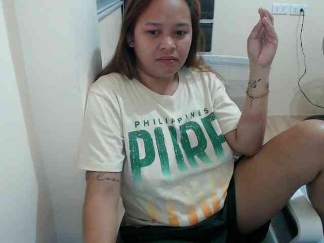 NewAsianHottie NewAsianHottie