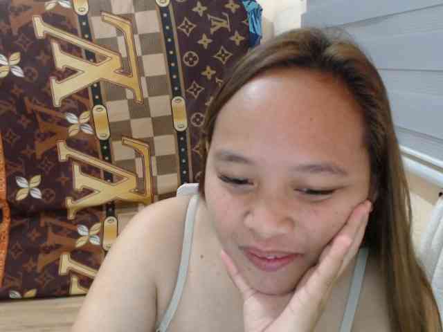NewAsianHottie webcam