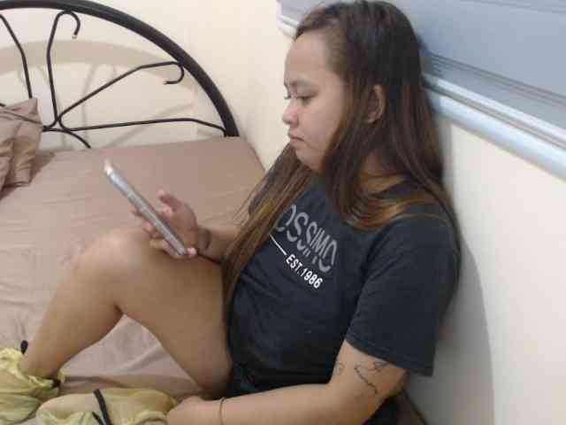 NewAsianHottie webcam