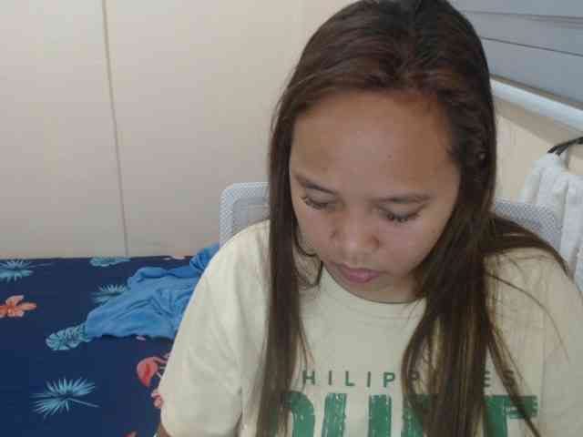 NewAsianHottie webcam