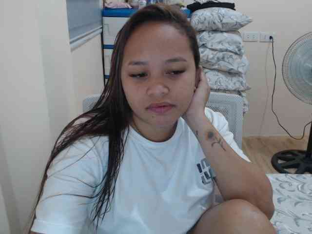 NewAsianHottie webcam