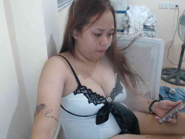 NewAsianHottie webcam