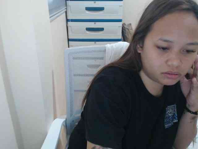 NewAsianHottie webcam