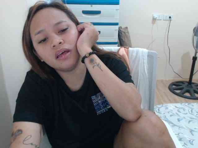 NewAsianHottie webcam
