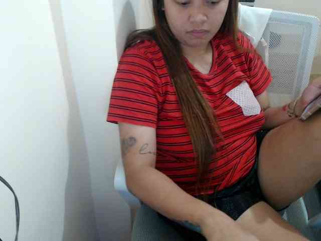 NewAsianHottie NewAsianHottie