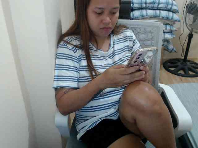 NewAsianHottie NewAsianHottie