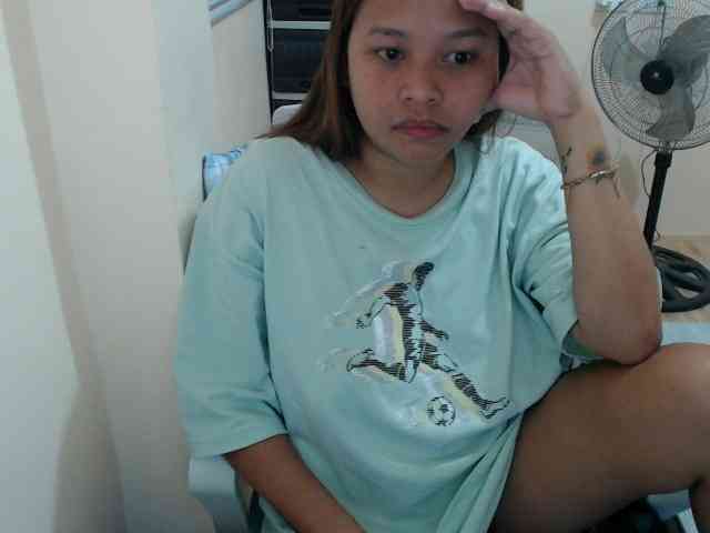 NewAsianHottie NewAsianHottie