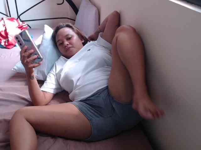 NewAsianHottie webcam