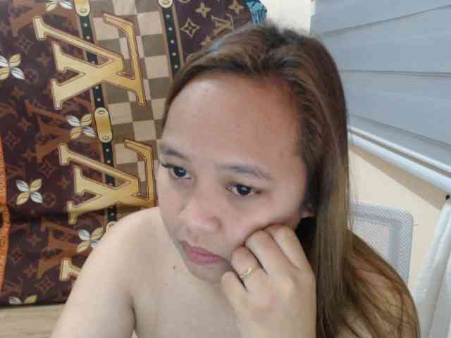 NewAsianHottie webcam