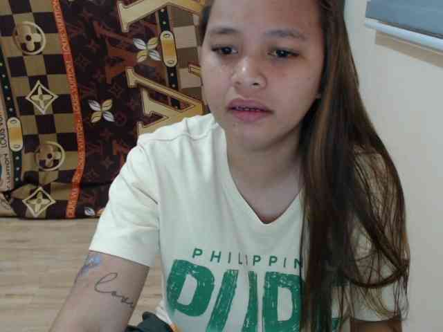 NewAsianHottie webcam