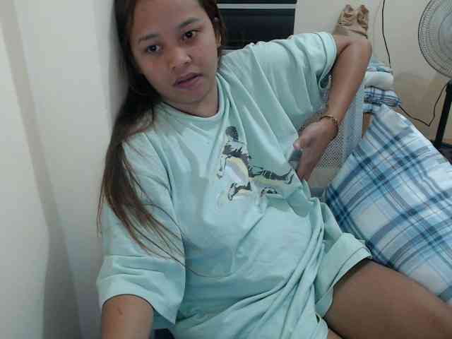 NewAsianHottie NewAsianHottie