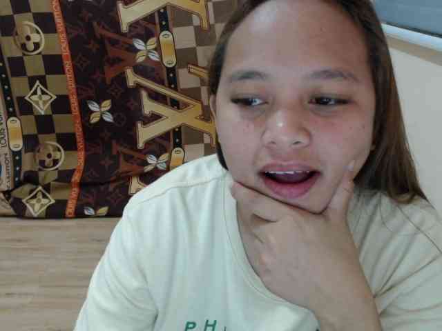 NewAsianHottie webcam