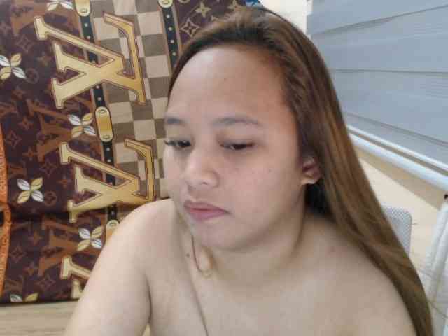 NewAsianHottie webcam