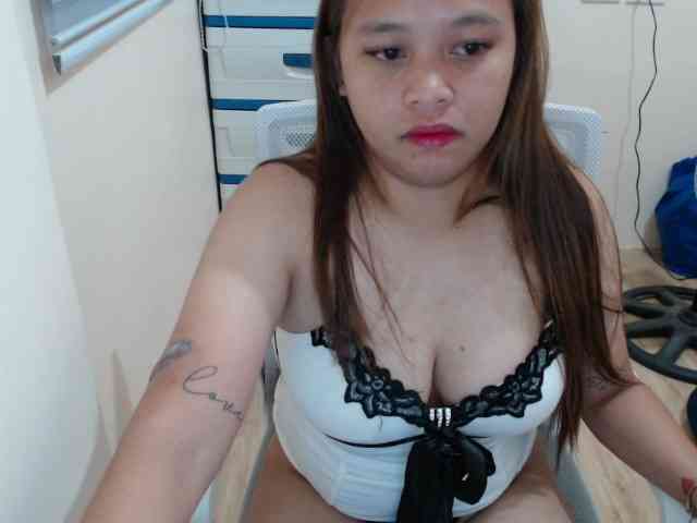 NewAsianHottie webcam