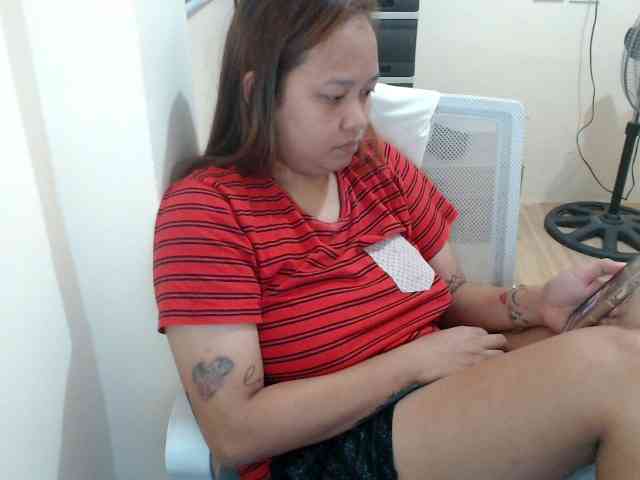 NewAsianHottie NewAsianHottie