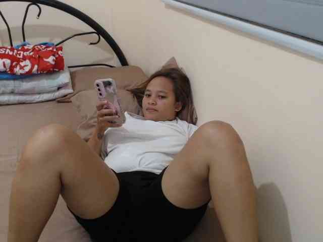 NewAsianHottie webcam