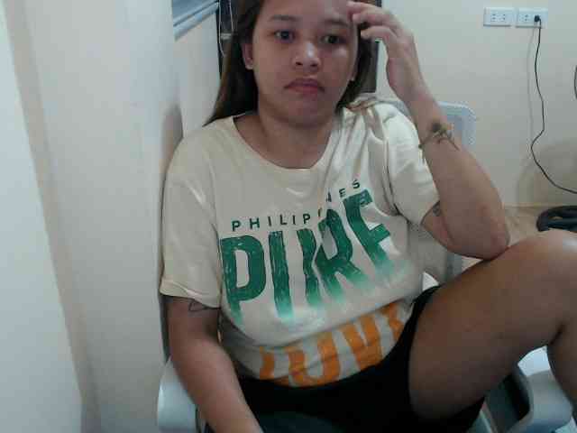 NewAsianHottie NewAsianHottie