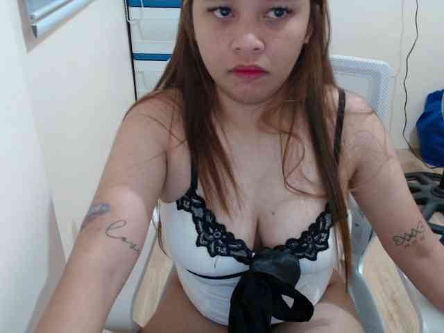 NewAsianHottie webcam