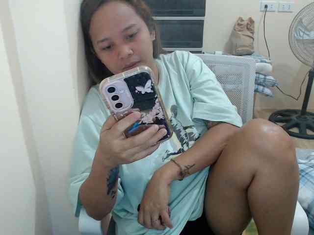 NewAsianHottie NewAsianHottie