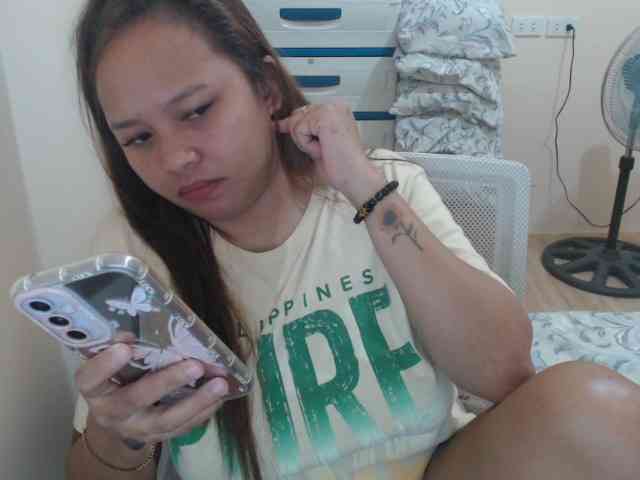 NewAsianHottie webcam