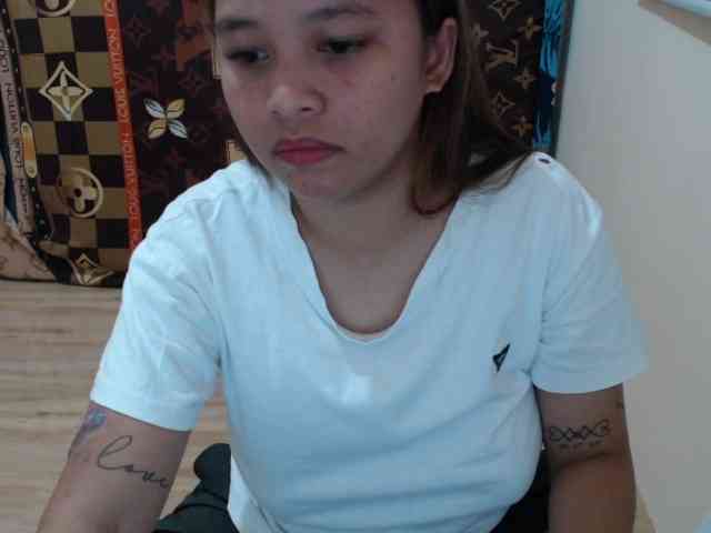 NewAsianHottie webcam