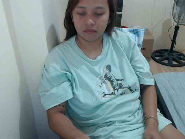 NewAsianHottie NewAsianHottie