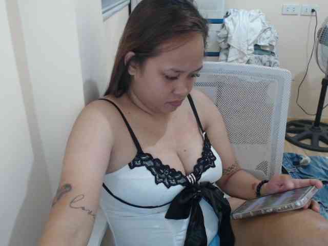 NewAsianHottie webcam