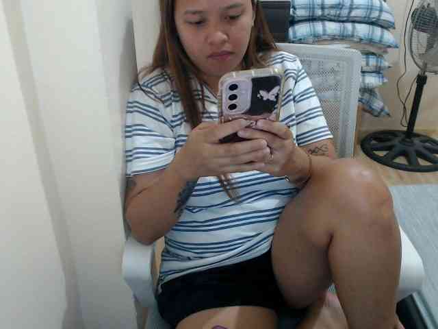 NewAsianHottie NewAsianHottie