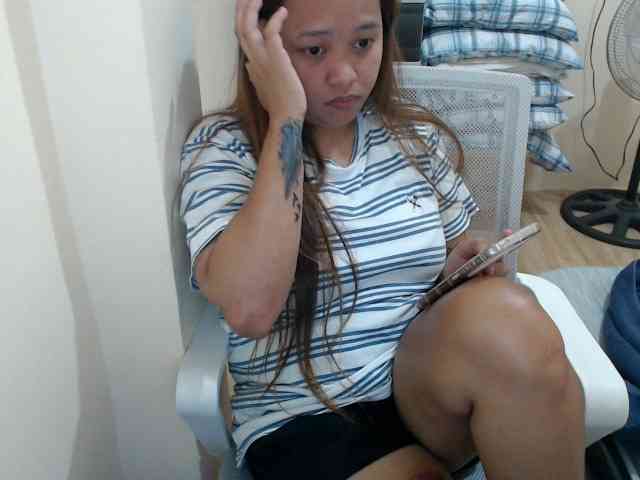 NewAsianHottie NewAsianHottie