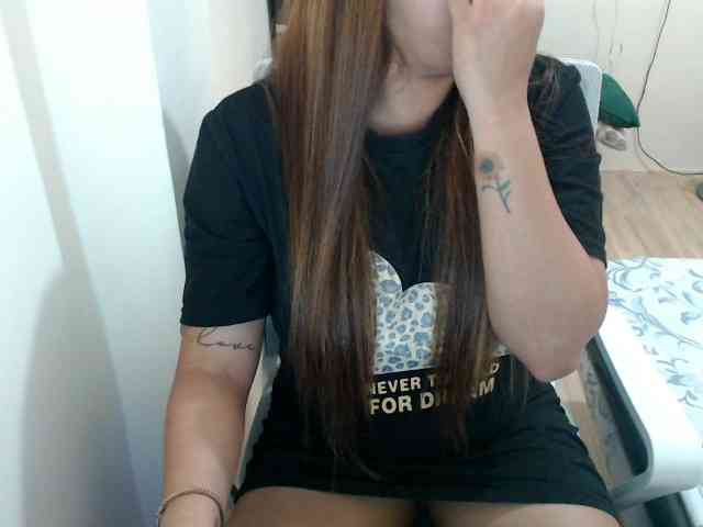 NewAsianHottie NewAsianHottie