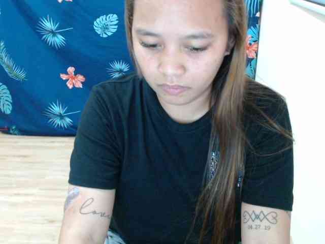 NewAsianHottie webcam