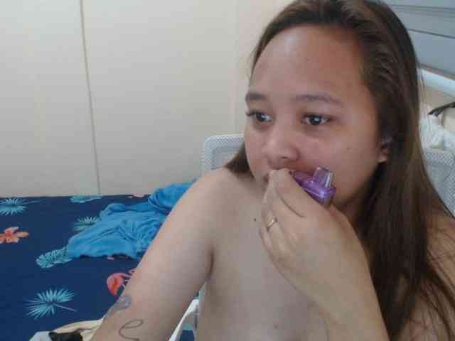 NewAsianHottie webcam