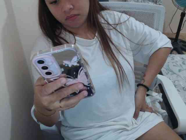 NewAsianHottie webcam