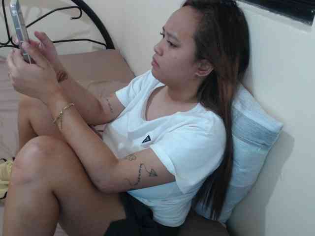 NewAsianHottie webcam