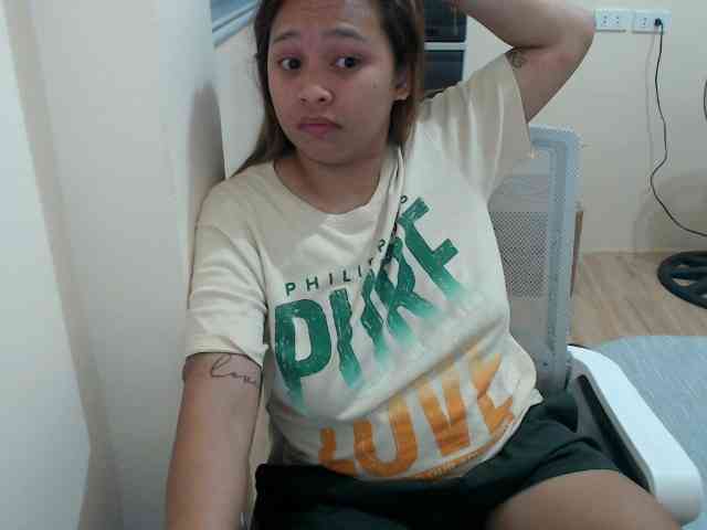 NewAsianHottie webcam