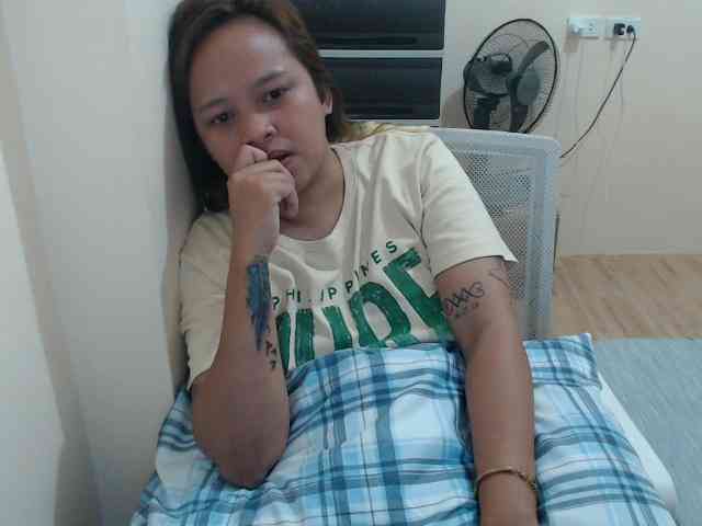 NewAsianHottie NewAsianHottie