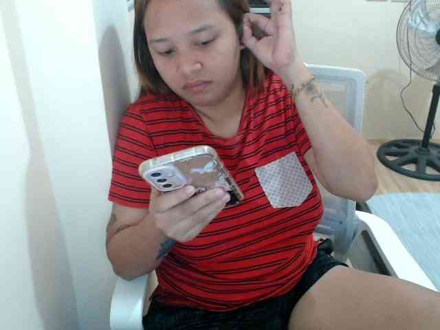 NewAsianHottie webcam