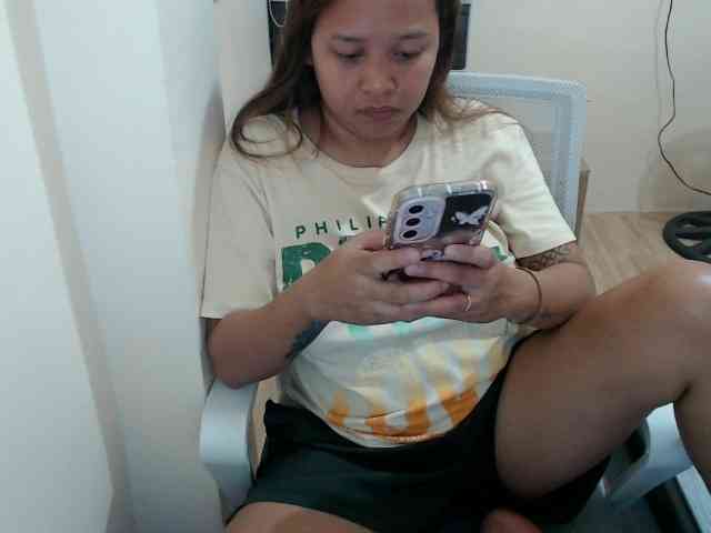 NewAsianHottie NewAsianHottie