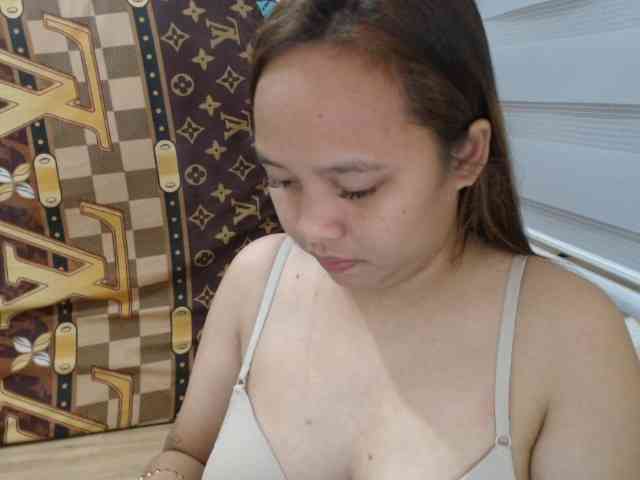 NewAsianHottie webcam