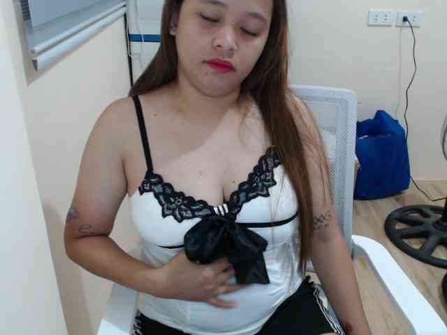NewAsianHottie webcam