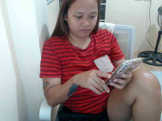 NewAsianHottie NewAsianHottie